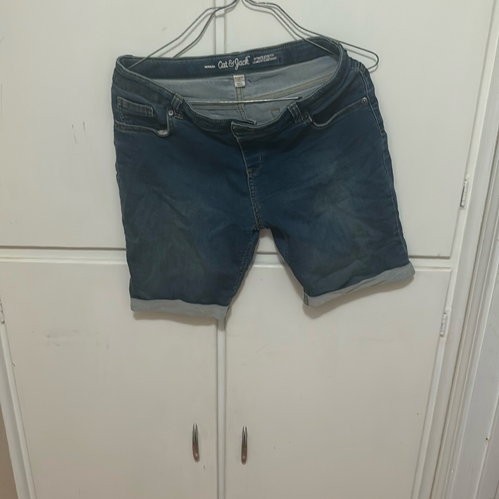 Cat and jack children’s shorts